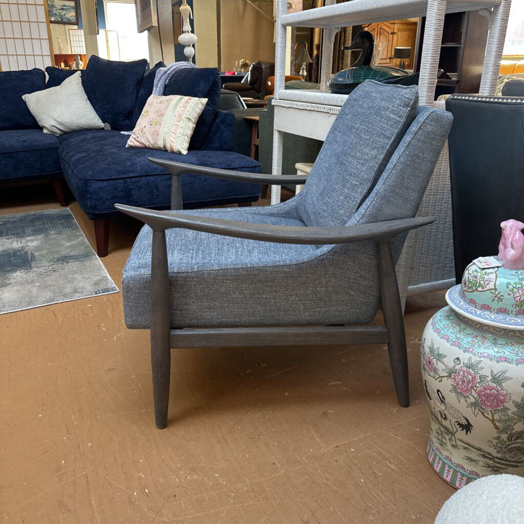 Accent Chairs