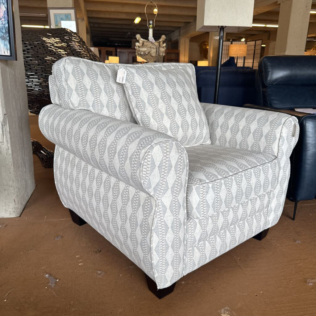 Accent Chairs