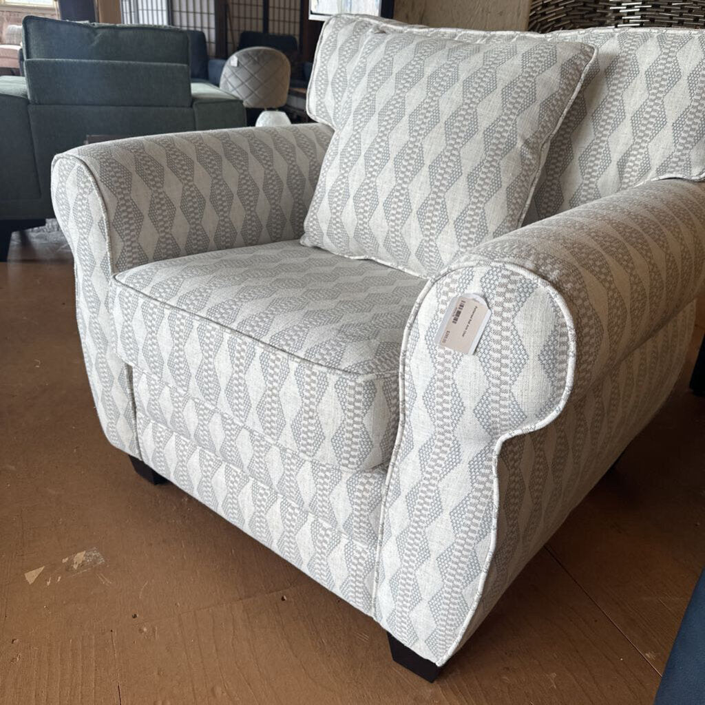Accent Chairs