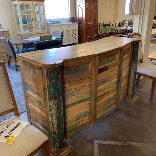 Distressed Shutter Wine Bar C BAR SERVERS