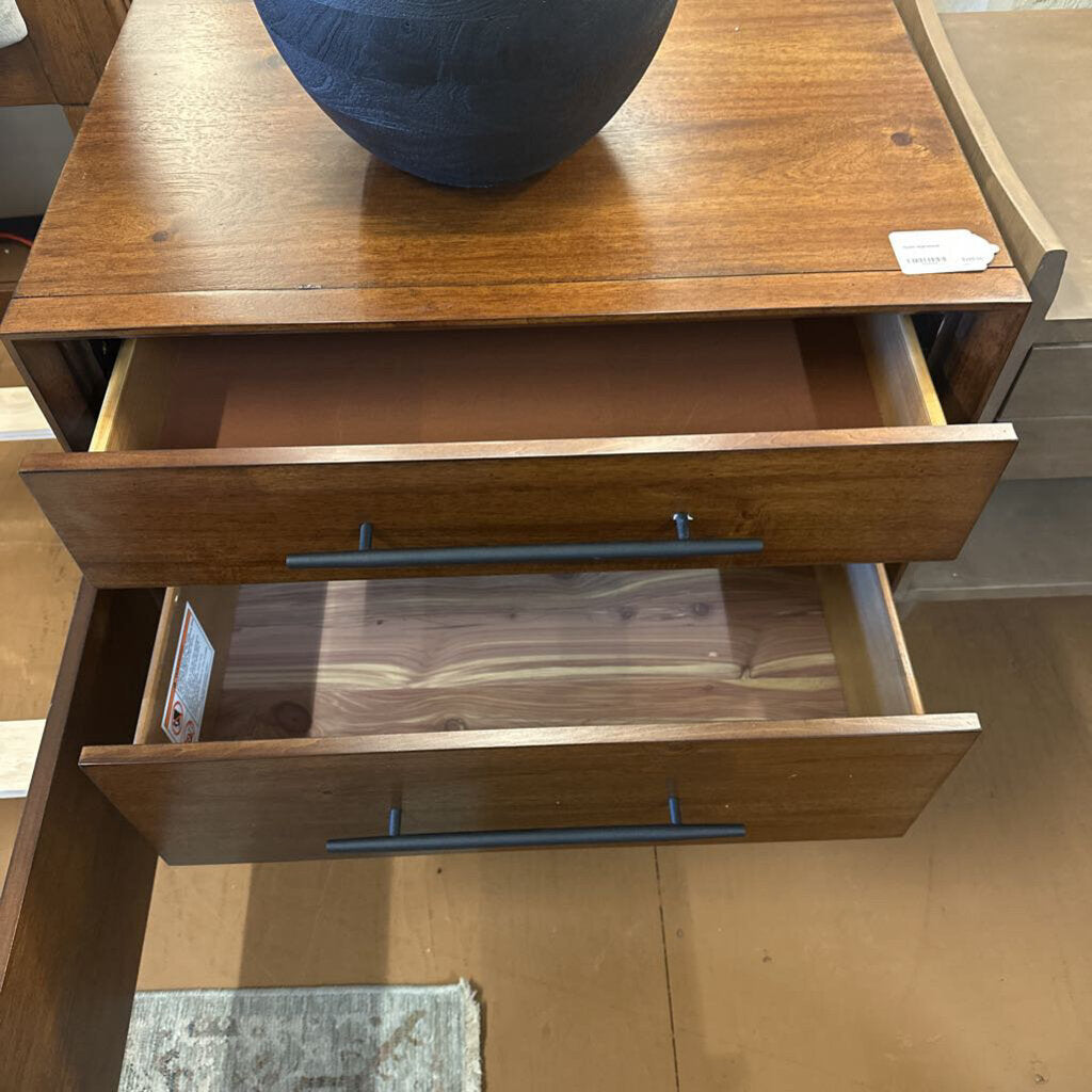 Hojen Nightstand