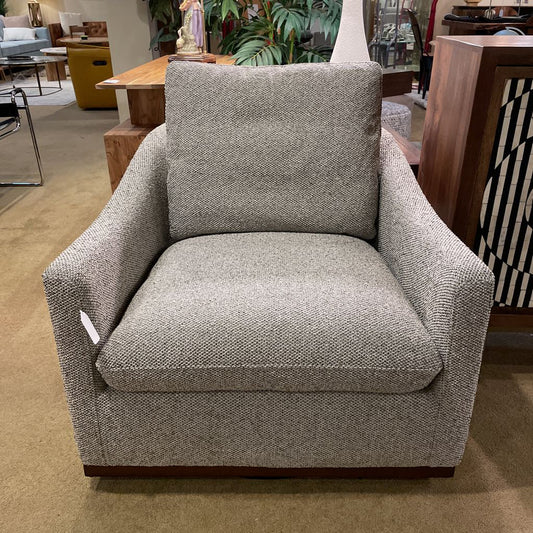 Puelo Olive Moss Swivel Chair