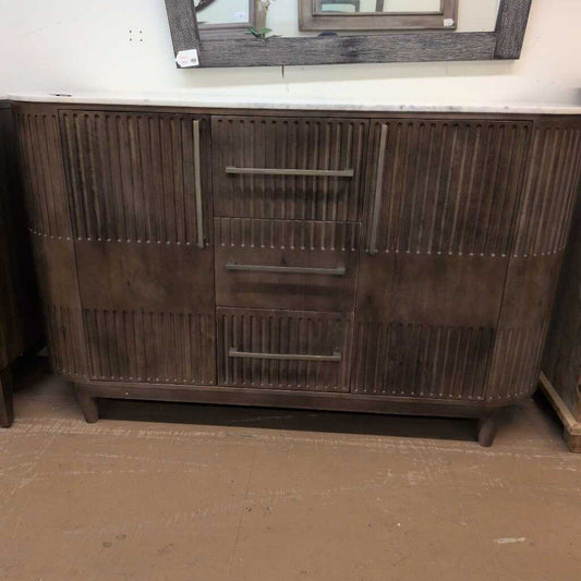 Kreightyn 3 Drawer 2 Door Sideboard