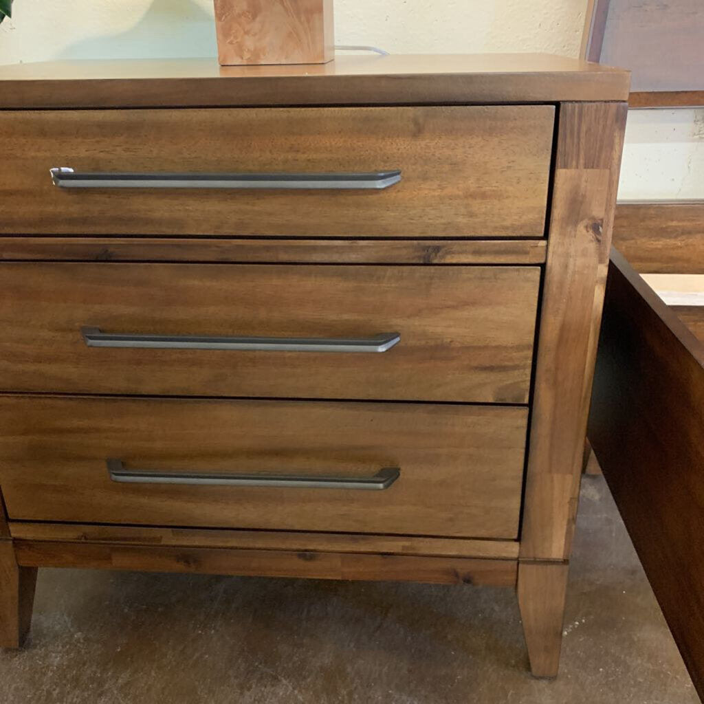 Corona Night Stand