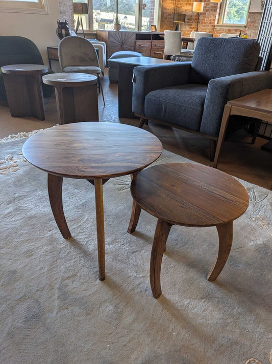 HARSTAD TABLE SET
