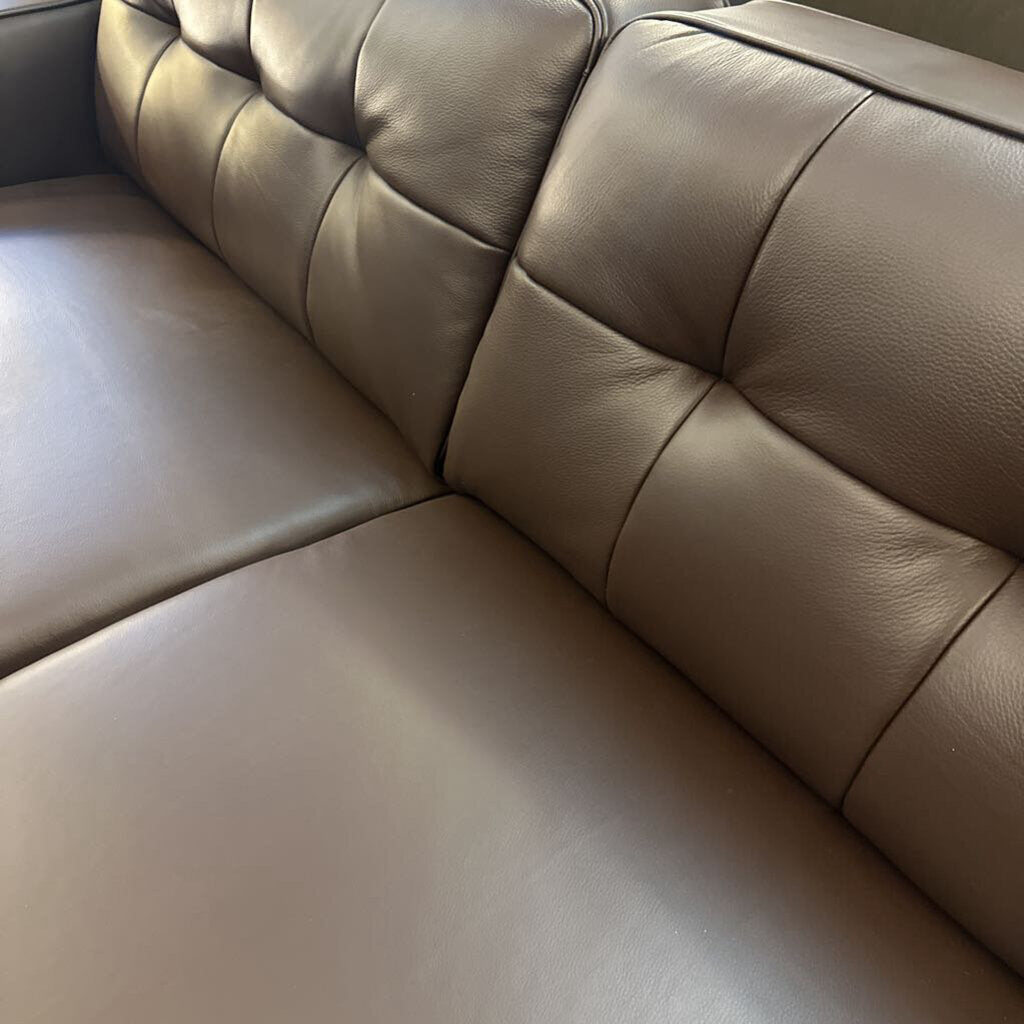 Odense Saddle Leather Sofa