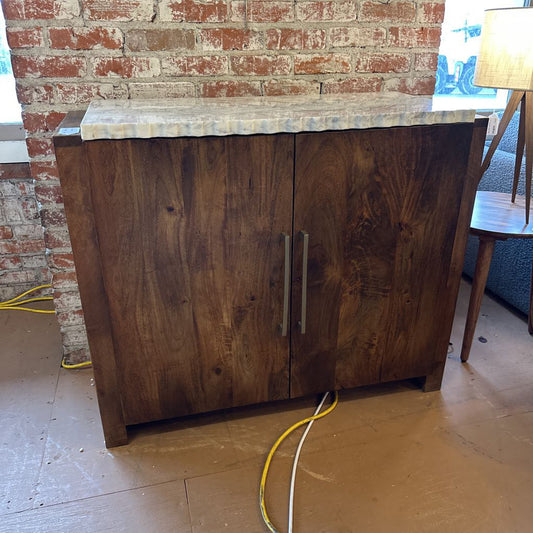 PARNEILLE CABINET
