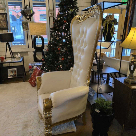SANTA CHAIR