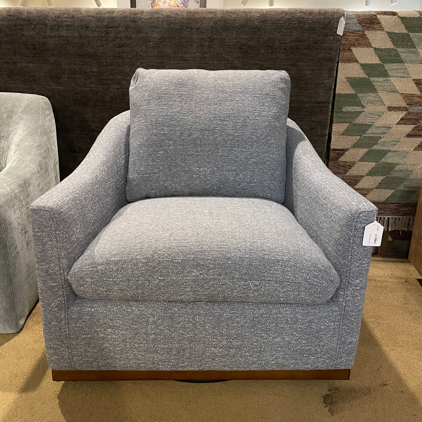 Puelo Azure Swivel Chair