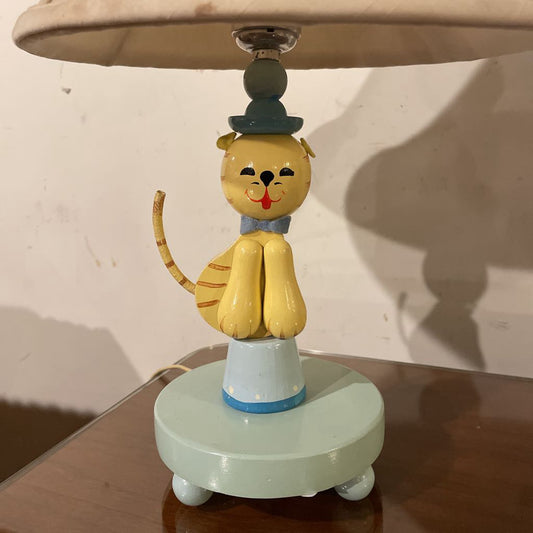 Vintage Young Designs Inc. Kitty Kid's Bedroom Lamp