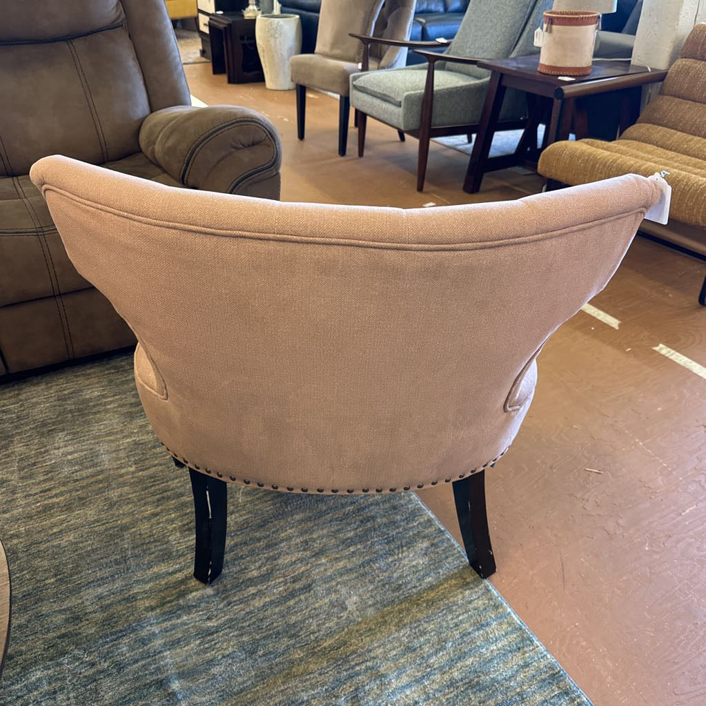 Tufted Wingback Accent Chair U ACCENT CHAIRS