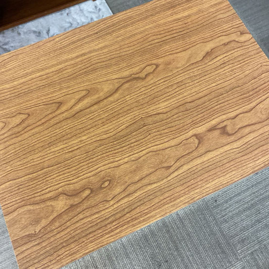 Laminate Side Table w/Shelf