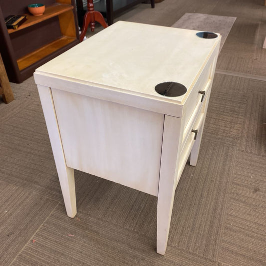 White 2Drawer Side Table w/Mirror DooDads