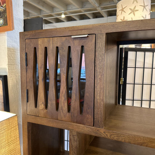 Holmen Display Unit