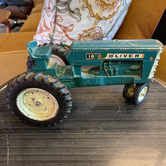 Oliver 1800 Green Die Cast Toy Tractor