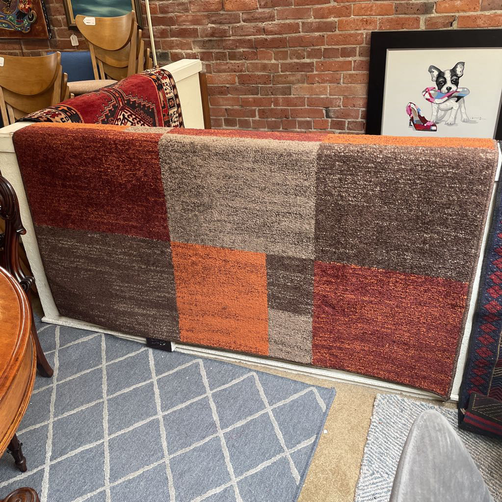 5x8 Red, Orange & Brown Square Rug RUGS