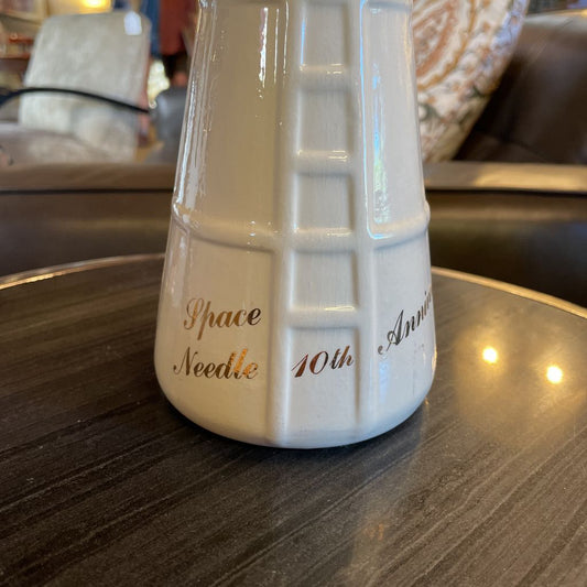 White 10th Anniversary Seattle World's Fair Space Needle Decanter