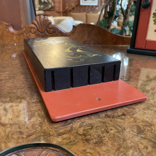 Norwegian Rosemaling Russet & Black Knife Holder UNIQUE FINDS