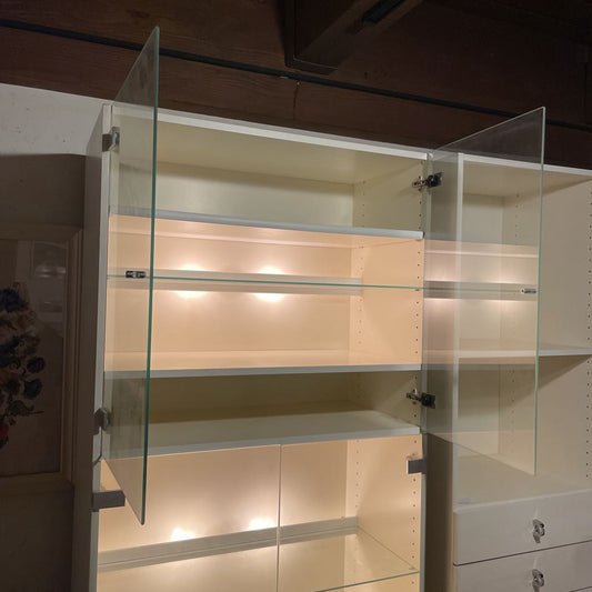 White Modern Glass Door Display Cabinet with Bottom Doors