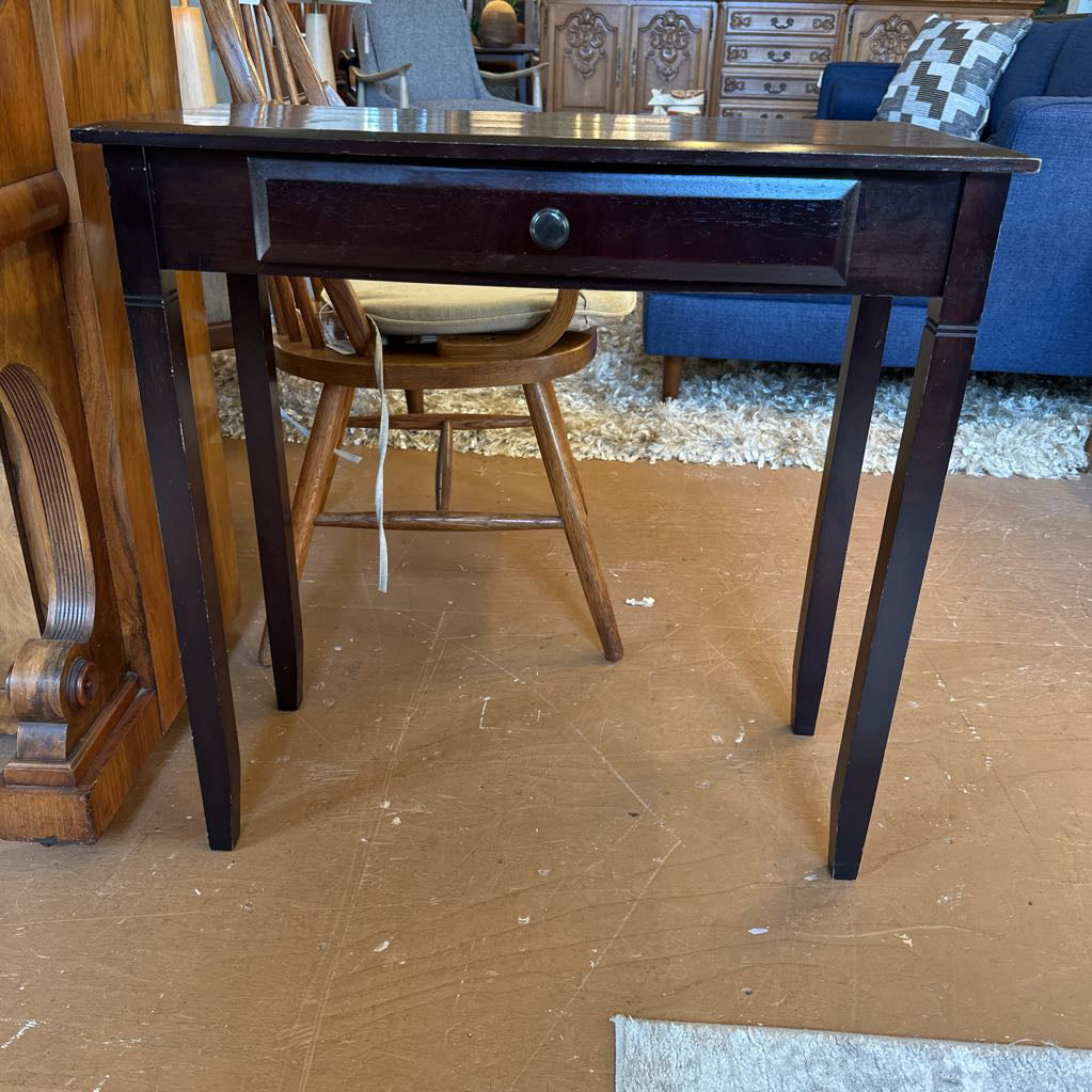 Small 1 Drawer Entry Table C CONSOLE TABLES