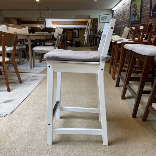 Mod White Counter Stool With Cushion C STOOLS