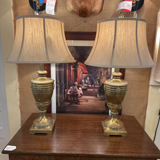 Vintage Brass Urn-Style Stiffel Lamp LAMPS