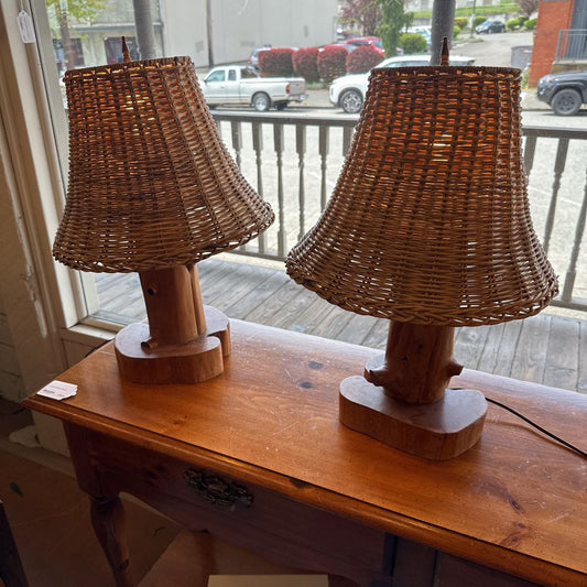 MC Live Edge Rustic Lamp LAMPS