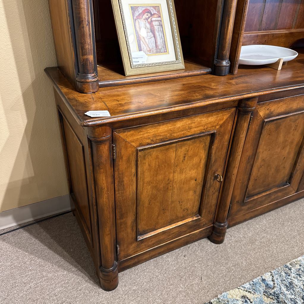 Henredon Cherry Wood Hutch w/ 4 Doors