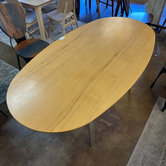 Modern Dania Oval Dining Table