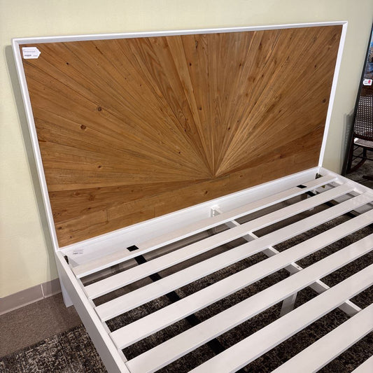 White Pattern Front King Bed
