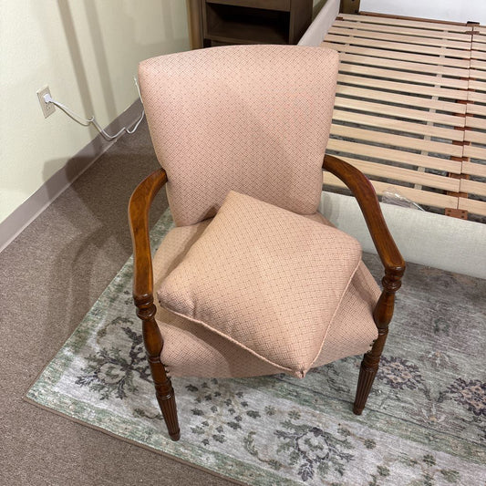 Traditional Pink Upholstery Accent Chair