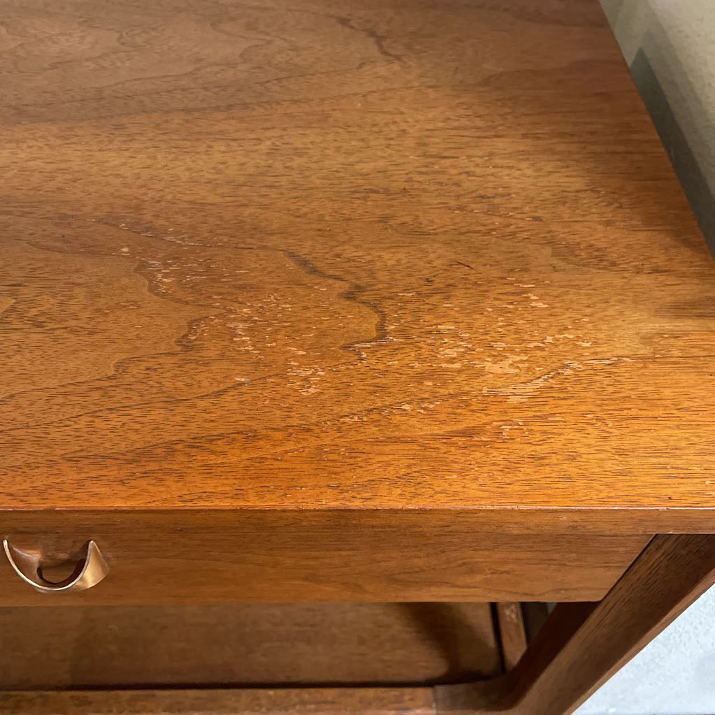 Broyhill Brasilia 1 Drawer Nightstand
