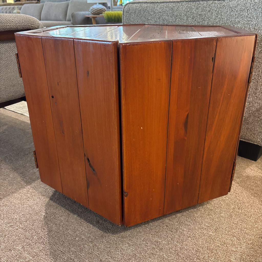 Brownsaltman Hexagon Table