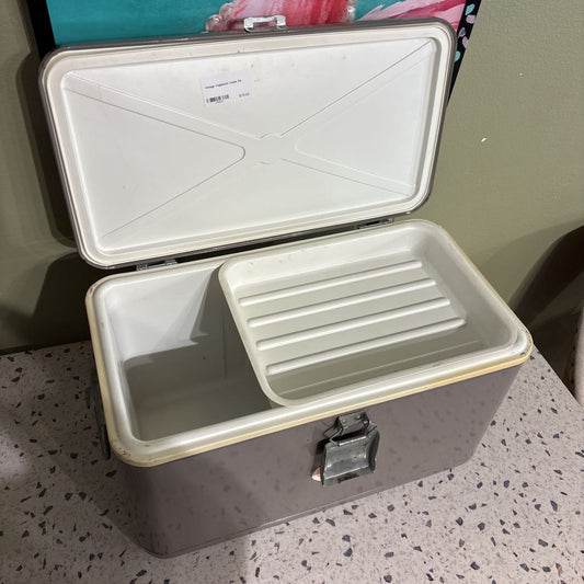 Vintage Vagabond Cooler