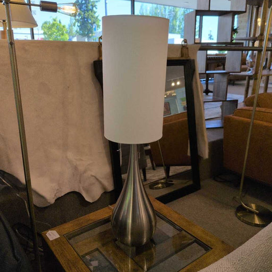 Teardrop Steel Table Lamp