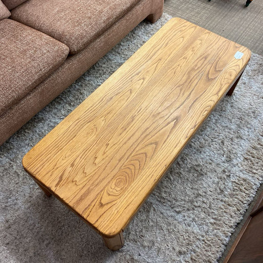Vintage Oak Coffee Table C COFFEE TABLES