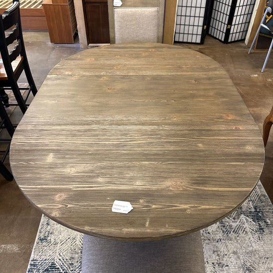 Rustic Style Round Dining Table /w Leaf C DINING TABLES