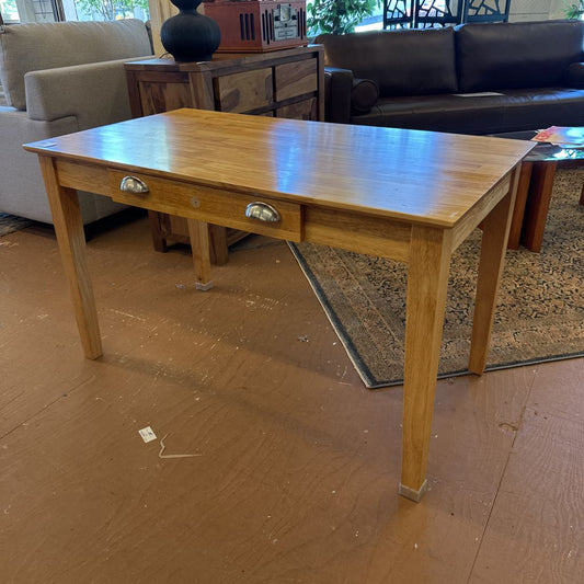 Light Wood 1 Drawer Desk