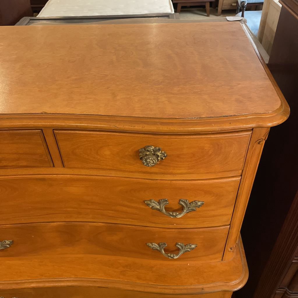 Maple American Traditional 7 Drawer Highboy