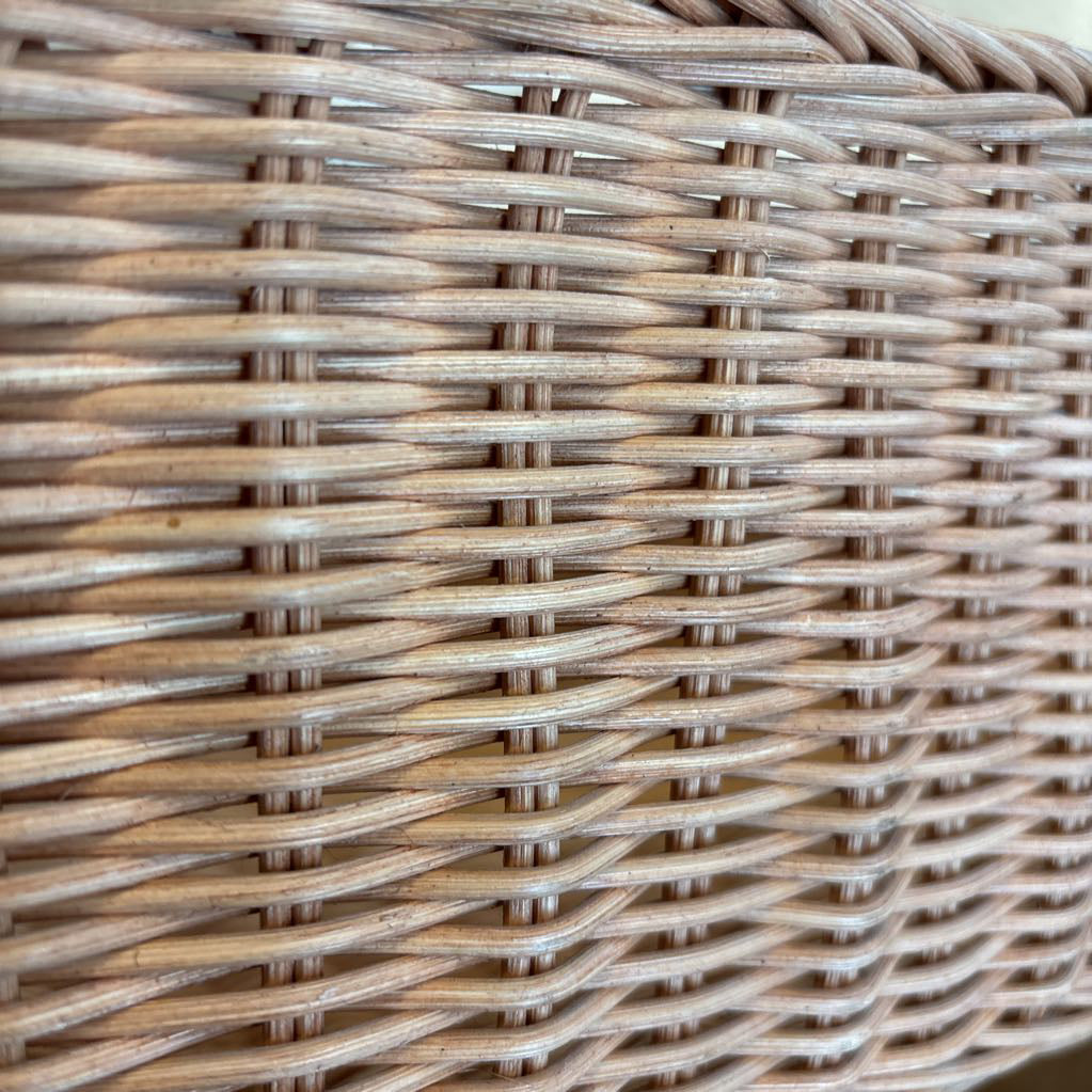 Woven Basket w/Wood Handles SMALLS
