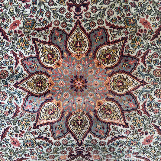 Ornate Mandala Style Bright Rug RUGS