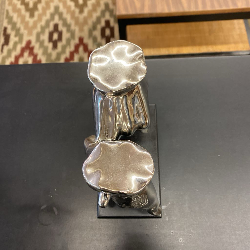Metallic Hands Sculpture