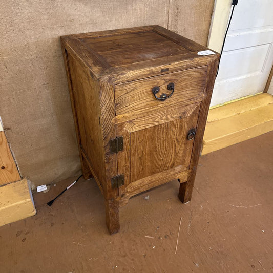 Asian Style 1 Drawer 1 Door Sidetable C SIDE TABLES