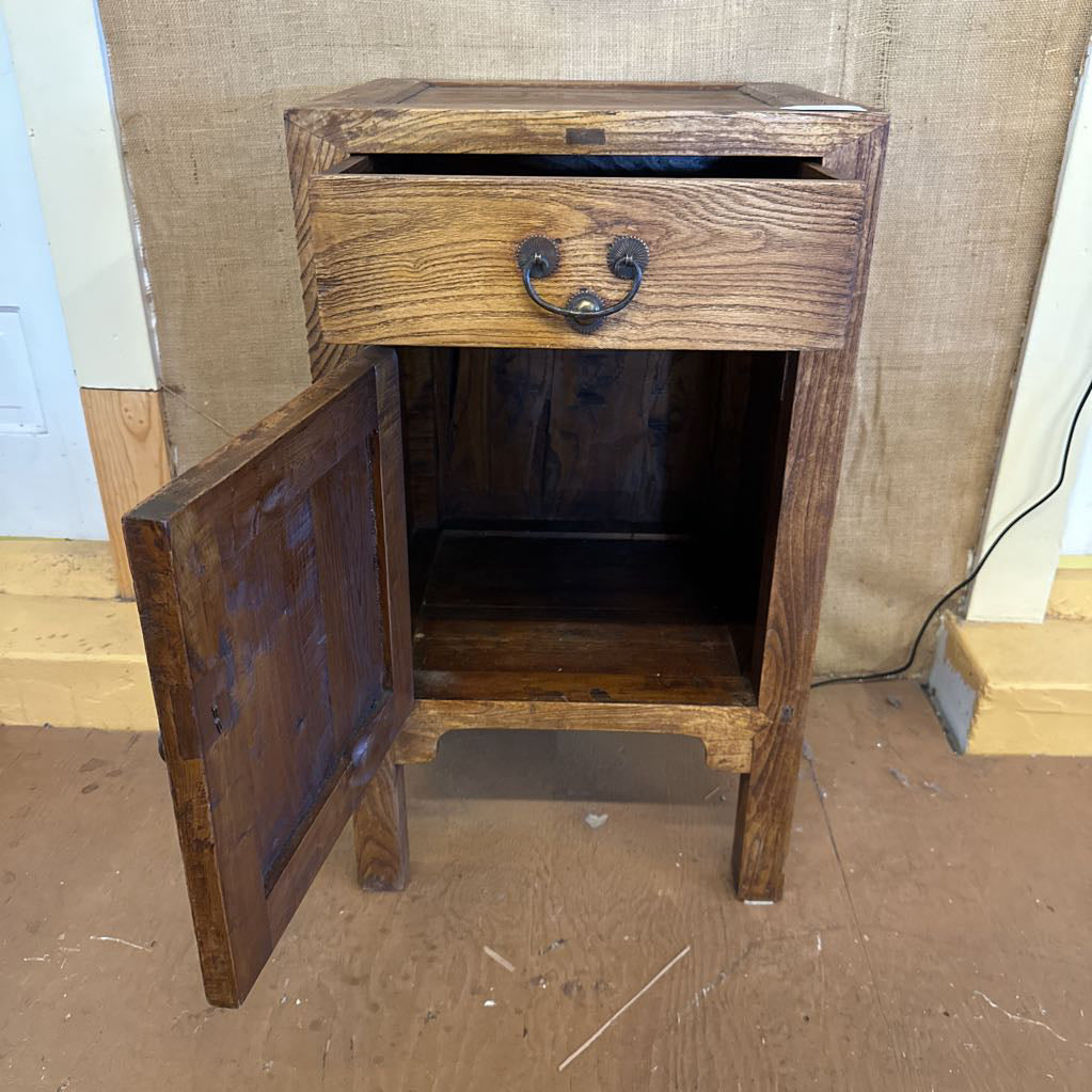 Asian Style 1 Drawer 1 Door Sidetable