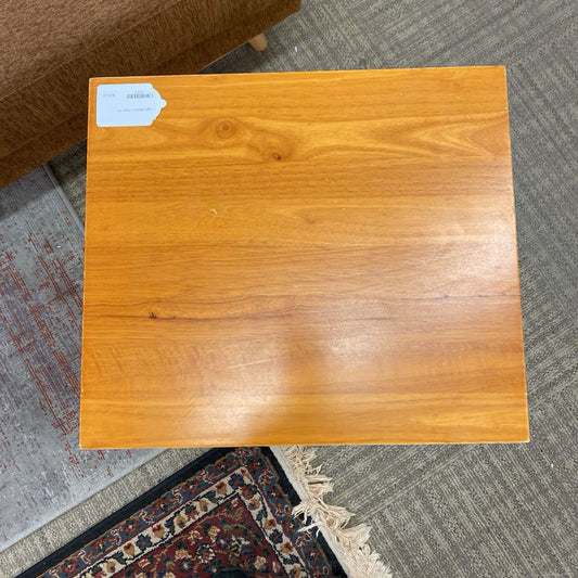 Light Wood C Table