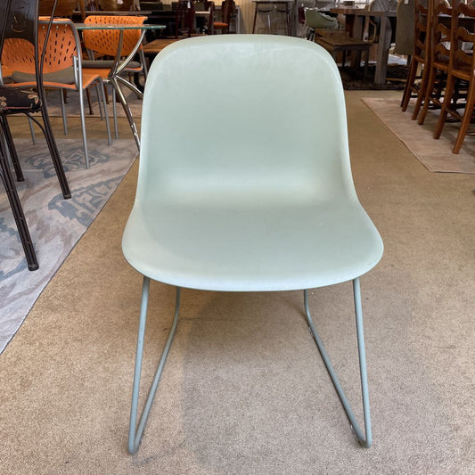 MUUTO Olive Chair U ACCENT CHAIRS