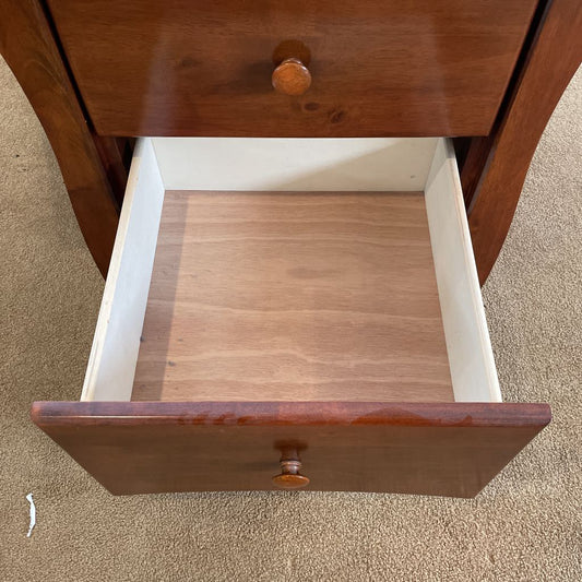 2 Drawer Shaker Style Nightstand C NIGHTSTANDS