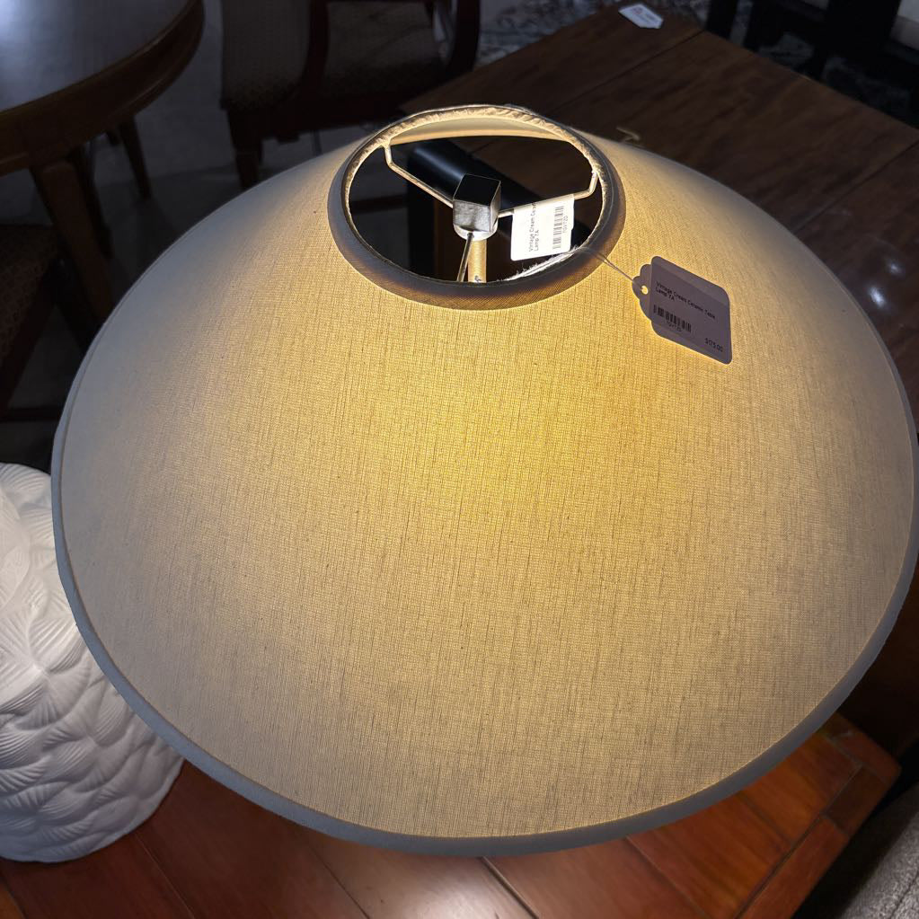 Vintage Cream Ceramic Table Lamp