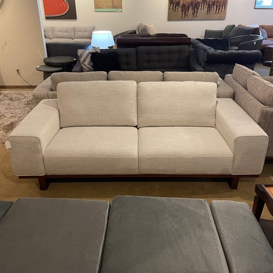 Gedser Cream Sofa U SOFAS