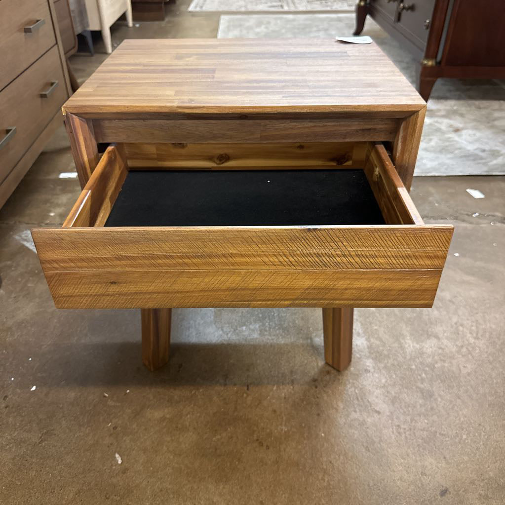 Brushed Pecan 1 Drawer Nightstand